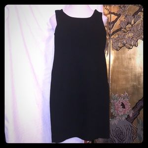 🌼LIZ CLAIBORNE-LITTLE BLACK DRESS. 100%Poleyester